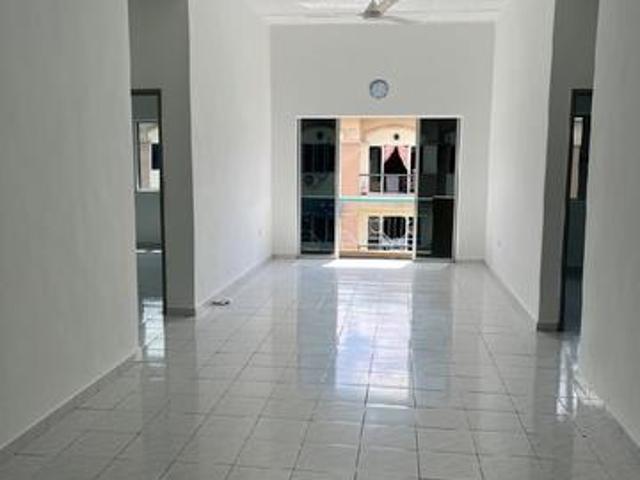 Apartment Melawis Taman Universiti
