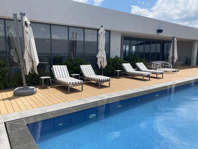 Apartment Menlyn Gauteng LS67605771