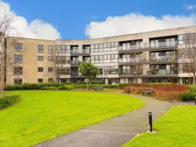 Apartment, Merton Hall, Milltown Avenue, Milltown, Dublin 6 is.