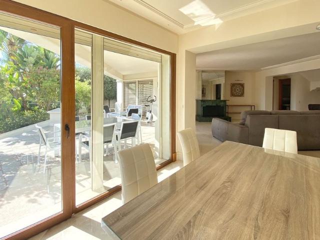 Apartment Middle Floor in Estepona