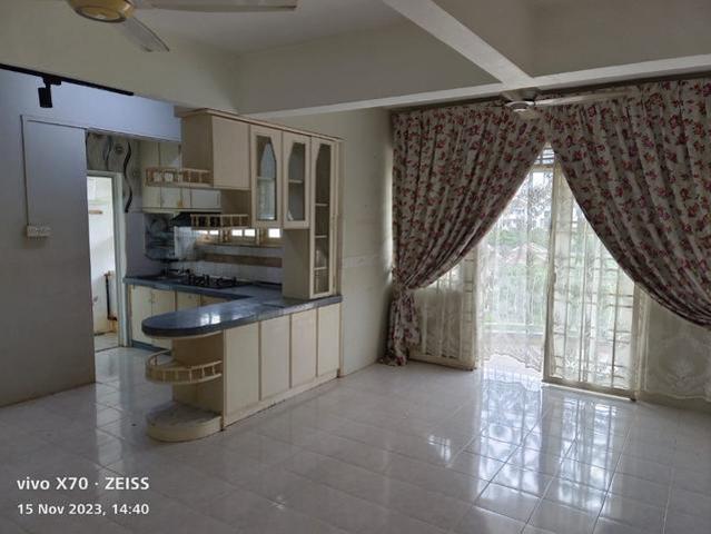 Apartment Mutiara Perdana Bayan Lepas Penang Block Raya