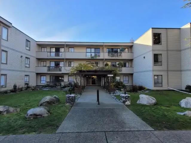 Apartment North Vancouver BC 102242796