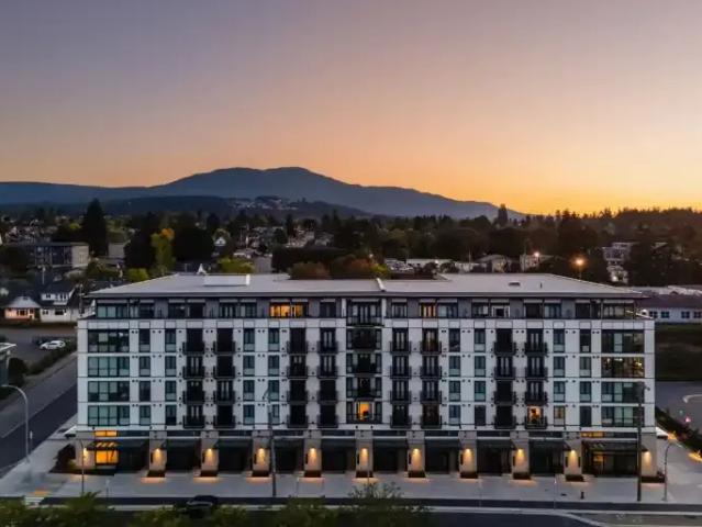Apartment Nanaimo BC 105410604