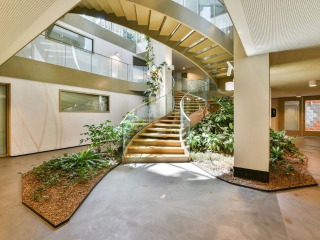 Apartment near VUA The George building