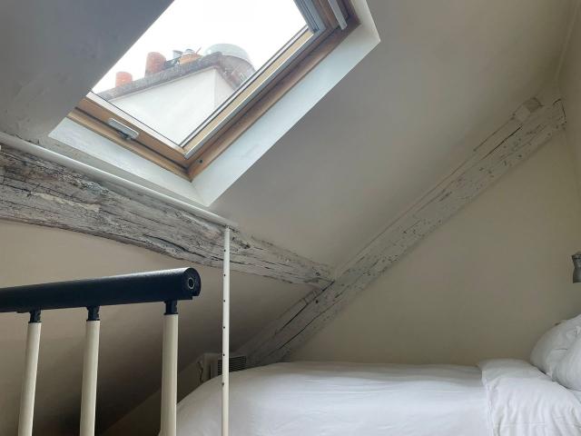 Apartment Saint Paul Le Marais Paris 4 Rue Pavee, Paris Amsterdam Apartments for Rent