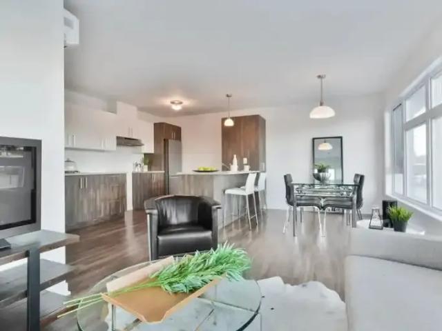 Apartment Saint QC 101015635