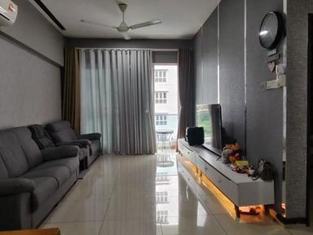 Apartment Season Luxury Amara Larkin 2 Parking Full Loan Reno