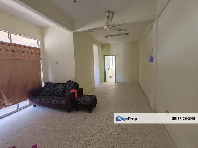 Apartment Seri Inai