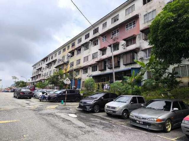Apartment Seri Sri impian ukay perdana ampang