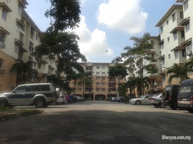 apartment seri suria