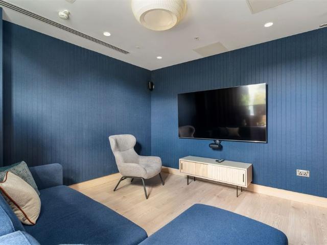 APARTMENT, SHORE CLUB BEACH ROAD, Sandymount, Dublin 4