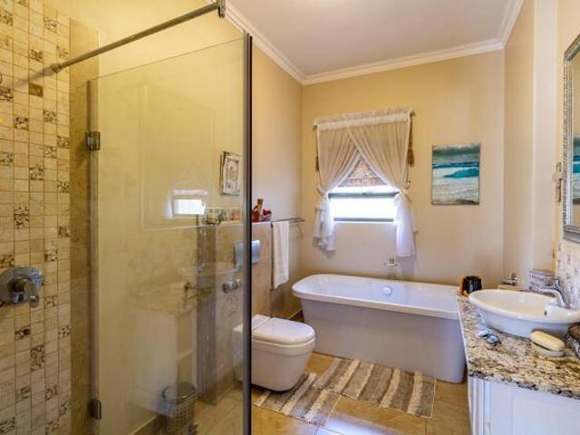 Apartment Silver Lakes Golf Estate Gauteng 16500 DLS67605884
