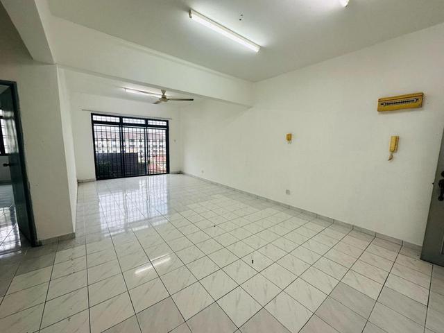 Apartment Skudai Villa Taman Skudai Baru 3Bed 2Bath For Sales