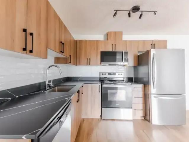 Apartment Spruce Grove AB 103243189