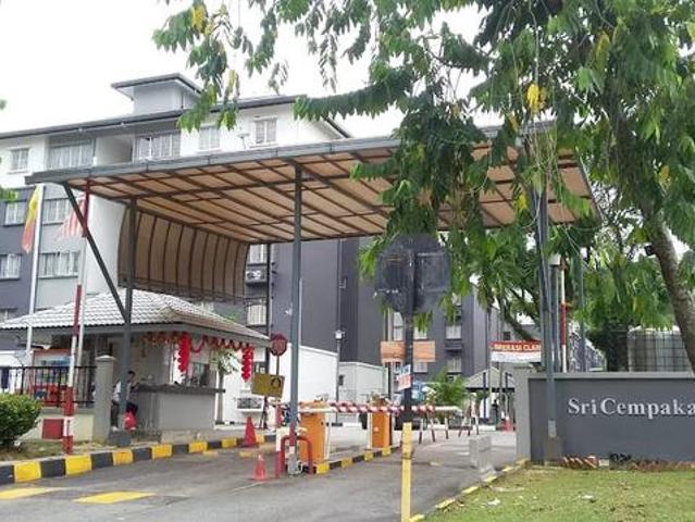 Apartment Sri Cempaka Banadar Puchong Puchong Jaya