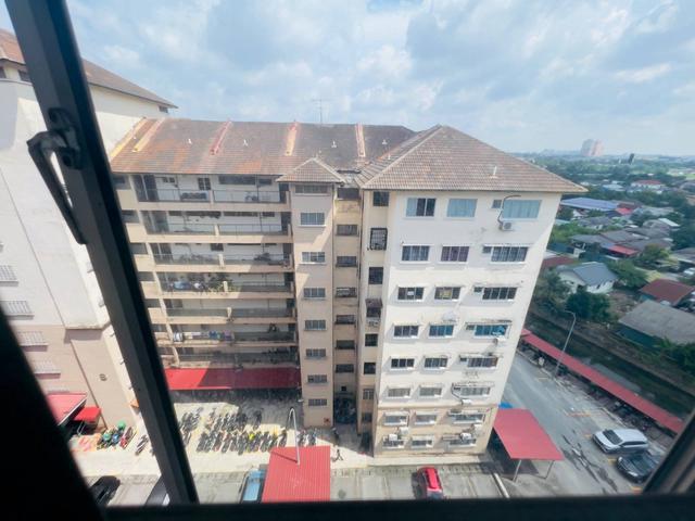 Apartment Permata 1 Puchong Permai Partial Furnished Below Market 50K