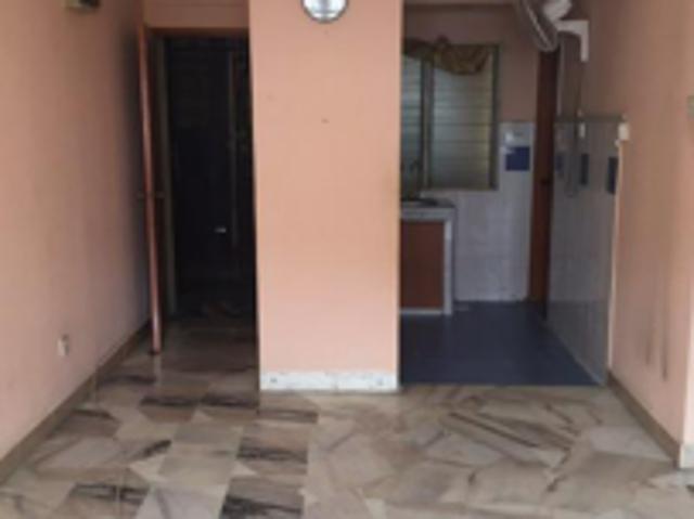 Apartment Pkns