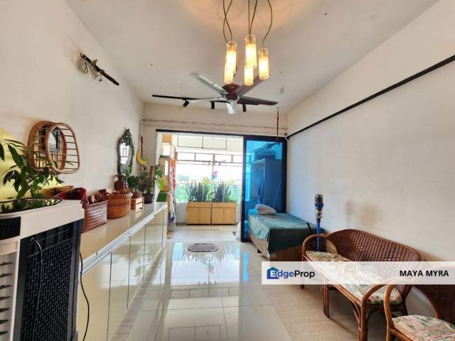 Apartment Putra1