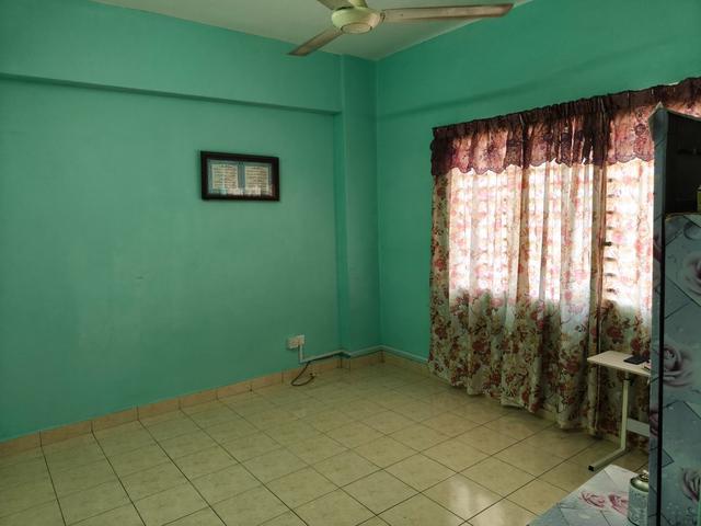 Apartment Puchong Permata 1