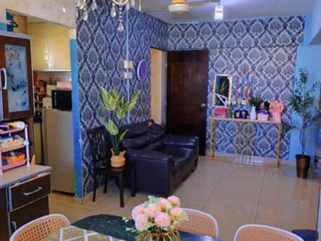 Apartment Puncak Erskine Tanjong Tokong