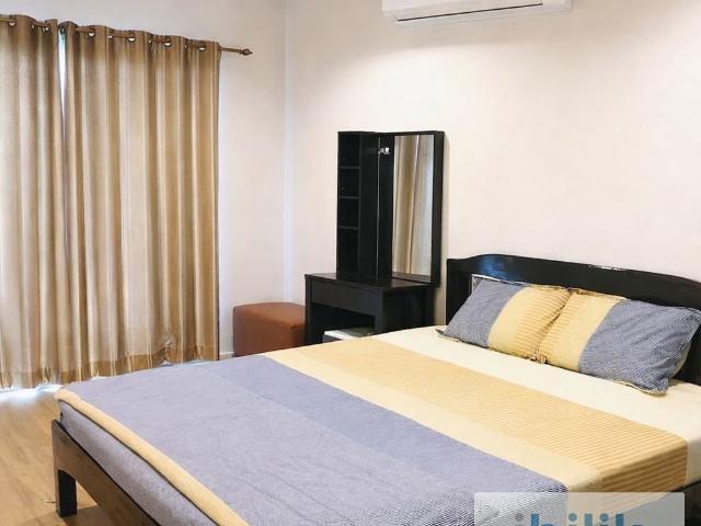 Apartment Room. Bus Ride to MRT at Taman Serdang Jaya, Seri Kembangan