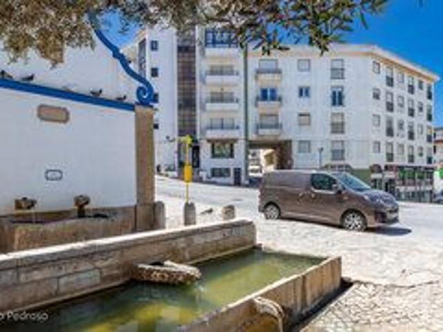 Apartment Refurbished excellent condition 1 bedrooms for rent Ericeira Mafra furnished