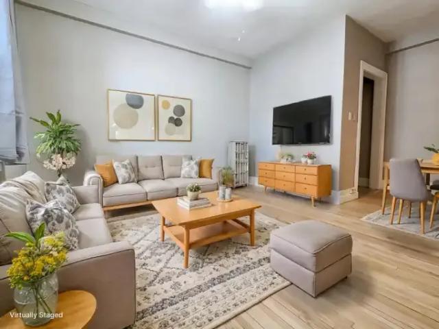 Apartment Regina SK 104840635