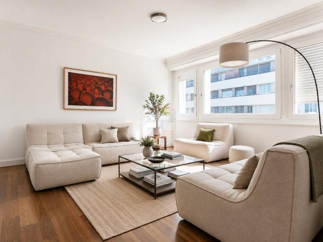 Apartment with 4 rooms on sale in Genève 120 m² | dreamo. Ch