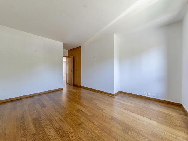 Apartment with 4 rooms on sale in La Capite 127 m² | dreamo. Ch