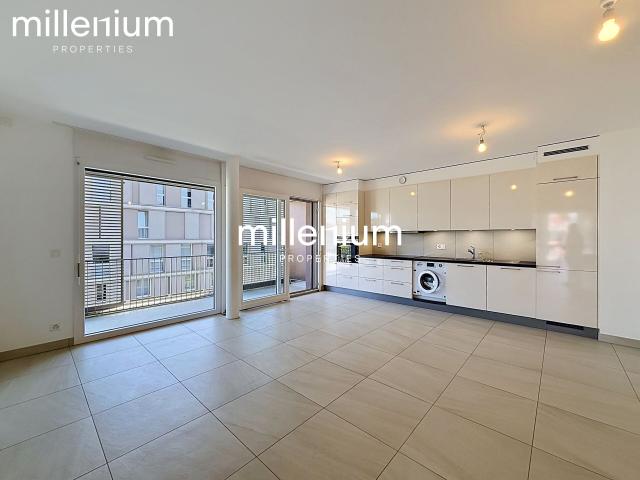Apartment with 4 rooms for rent in zone Ref KM 2478/2 | dreamo. Ch