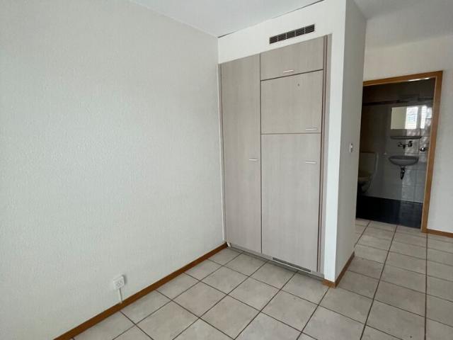 Apartment with 4.5 rooms for rent in La Chaux de Fonds 103 m² | dreamo. Ch