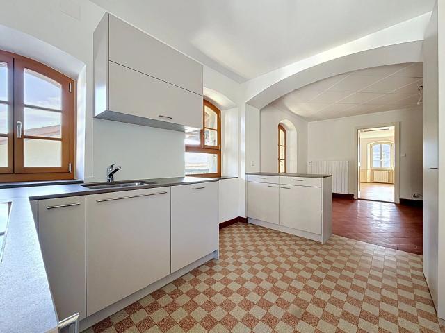 Apartment with 4.5 rooms for rent in Saint Séverin 150 m² | dreamo. Ch