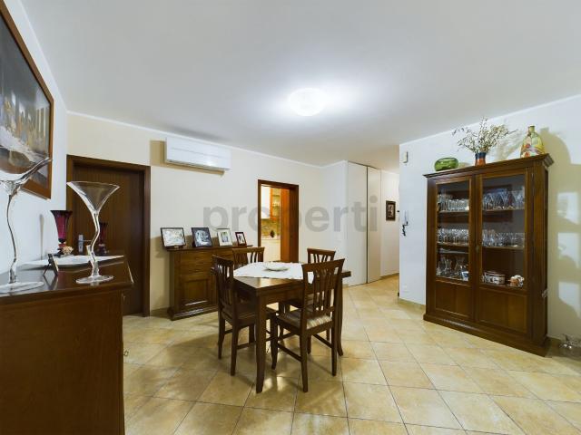 Apartment with 4.5 rooms on sale in Caslano 110 m² | dreamo. Ch