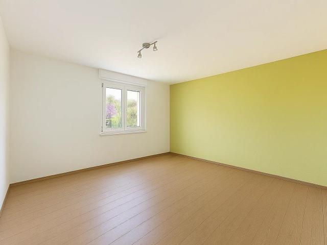 Apartment with 4.5 rooms on sale in Chavannes des Bois 120 m² | dreamo. Ch
