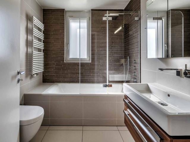 Apartment with 4.5 rooms on sale in Chavannes des Bois 229 m² | dreamo. Ch