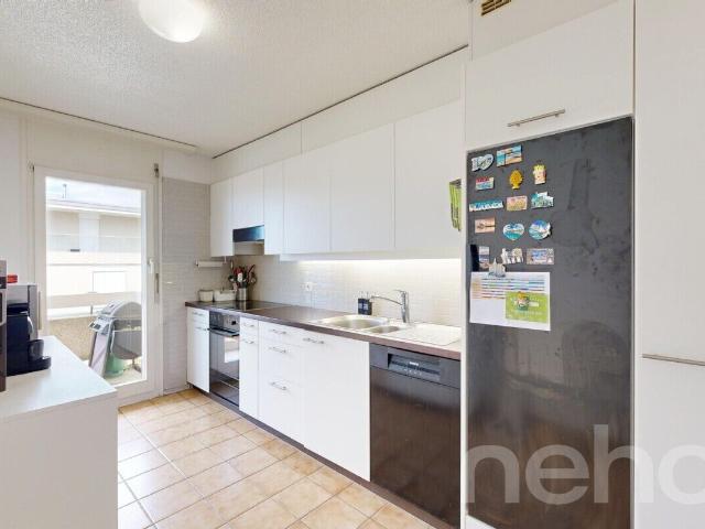 Apartment with 4.5 rooms on sale in Chernex 117 m² | dreamo. Ch