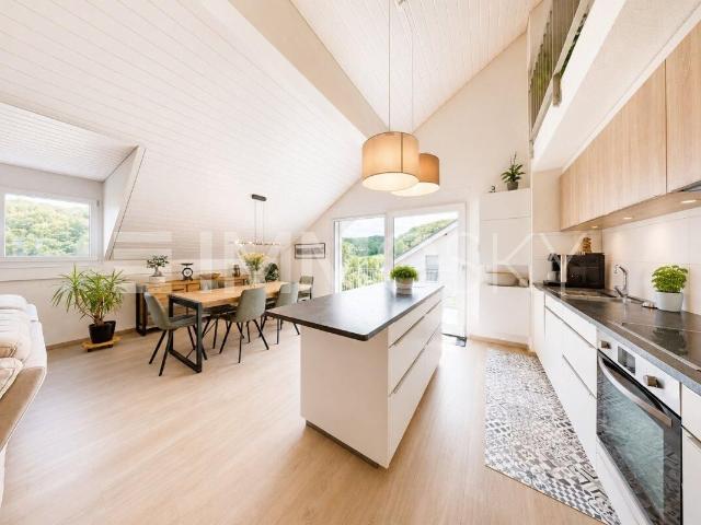 Apartment with 4.5 rooms on sale in Croy 131 m² | dreamo. Ch