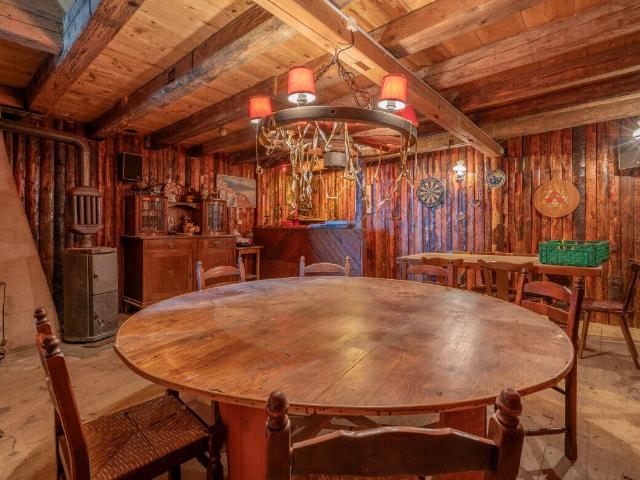 Apartment with 4.5 rooms on sale in Donneloye 123 m² | dreamo. Ch