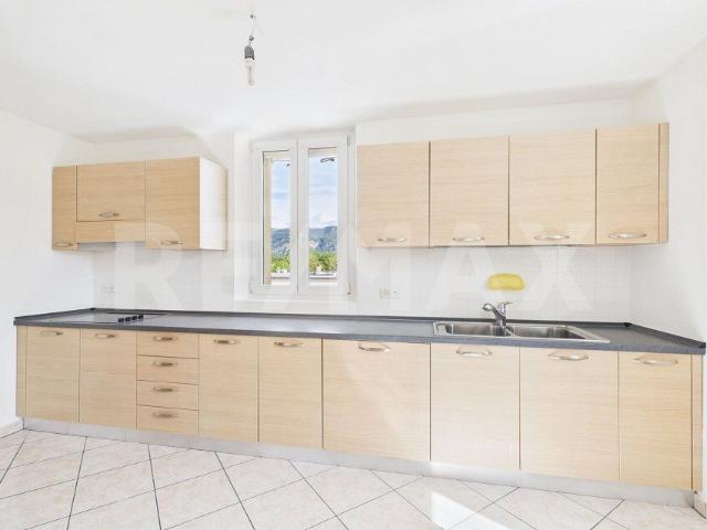 Apartment with 4.5 rooms on sale in Genestrerio 100 m² | dreamo. Ch