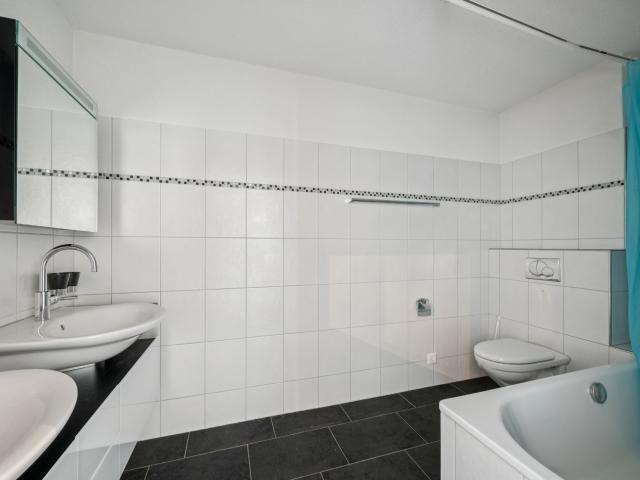 Apartment with 4.5 rooms on sale in Hallwil 142 m² | dreamo. Ch