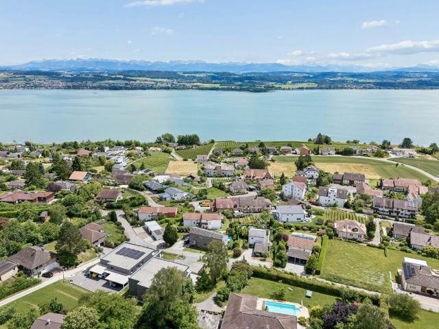Apartment with 4.5 rooms on sale in Lugnorre 159 m² | dreamo. Ch