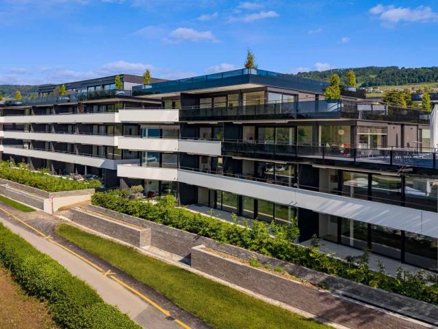 Apartment with 4.5 rooms on sale in Rolle 153 m² | dreamo. Ch