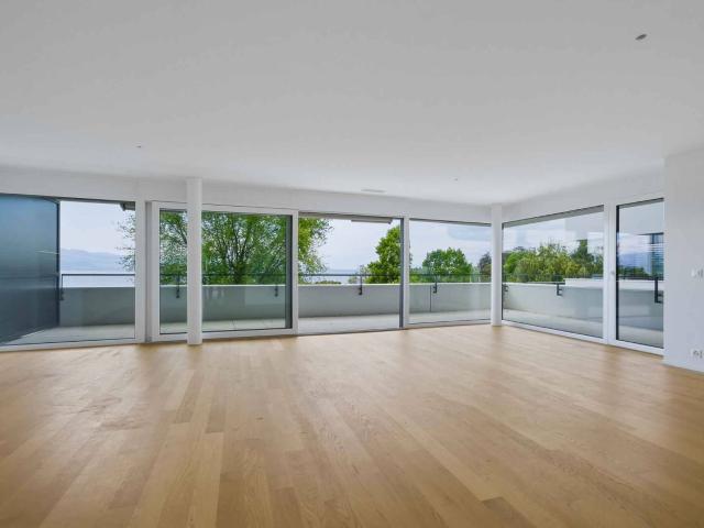 Apartment with 4.5 rooms on sale in Rolle 153 m² | dreamo. Ch