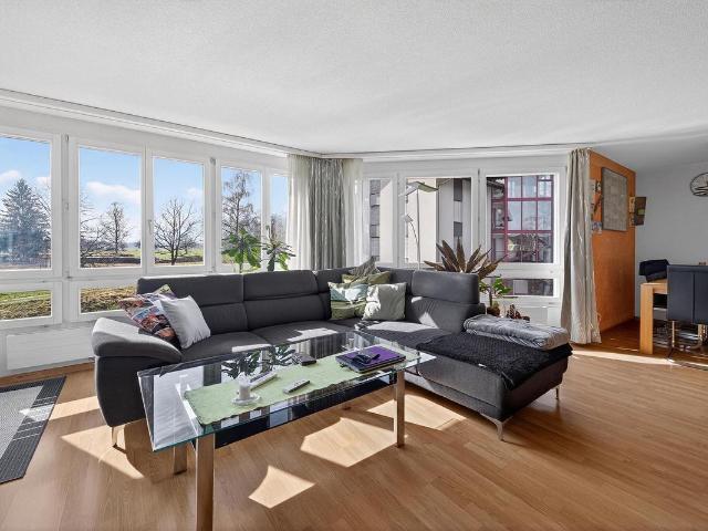 Apartment with 4.5 rooms on sale in Salez 92 m² | dreamo. Ch