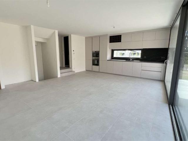 Apartment with 5 rooms on sale in Cadempino 112 m² | dreamo. Ch