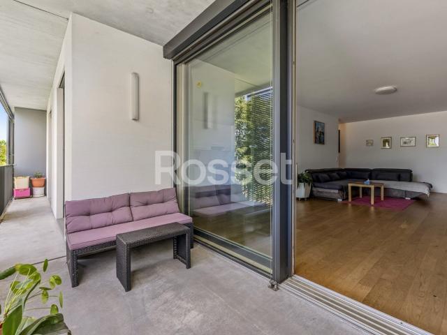Apartment with 5 rooms on sale in Centre Meyrin 138 m² | dreamo. Ch