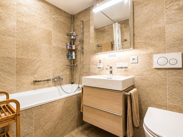 Apartment with 5 rooms on sale in Bernex 184 m² | dreamo. Ch