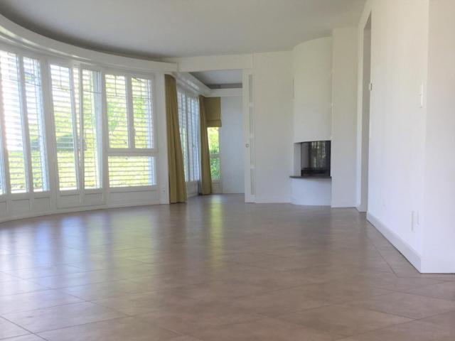 Apartment with 5.5 rooms for rent in Coppet 160 m² | dreamo. Ch