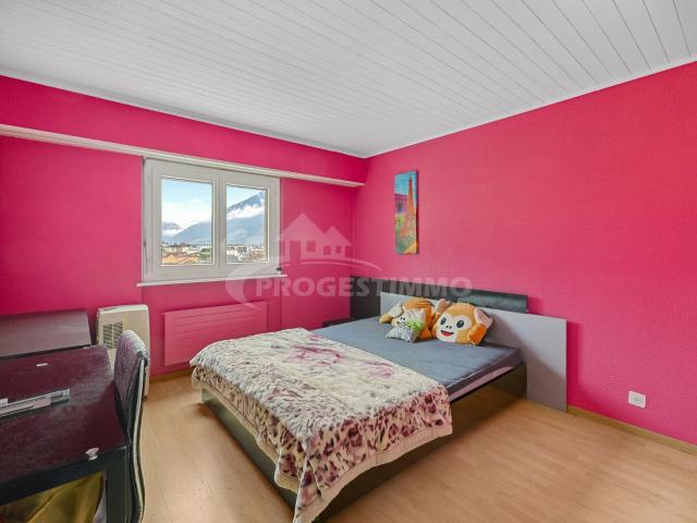 Apartment with 5.5 rooms on sale in CENTRE 175 m² | dreamo. Ch