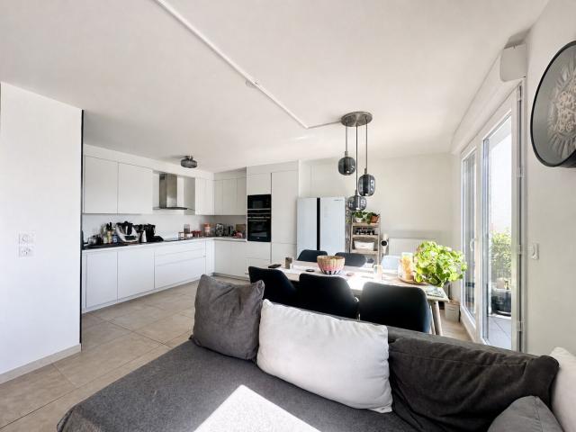 Apartment with 5.5 rooms on sale in Chavannes des Bois 104 m² | dreamo. Ch